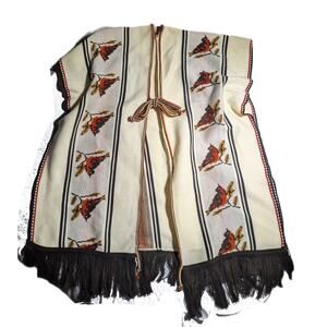 Vtg 1970s Ivory Brown Bird Patterned Knit Tie Front Fringe Trim Poncho Sweater L